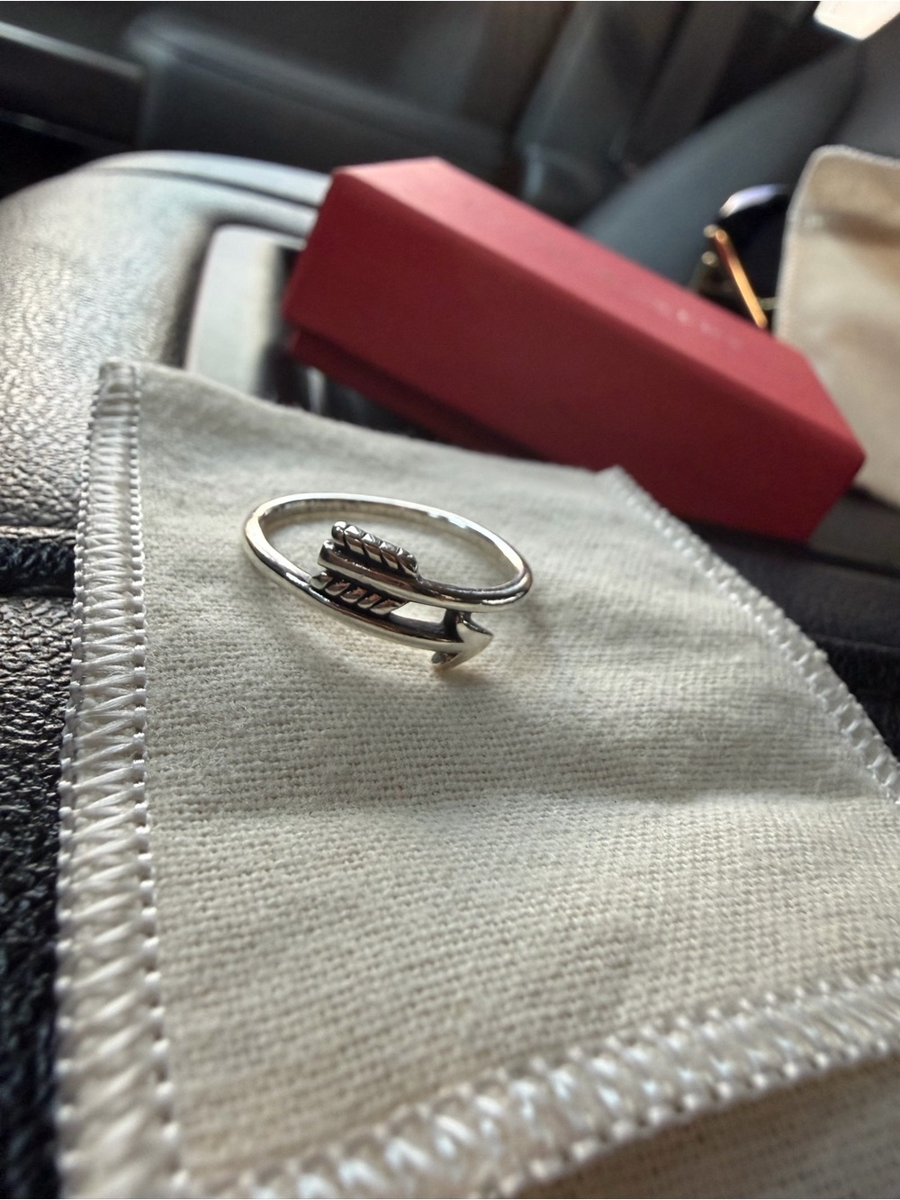 Arrow ring - Picture 4 of 6